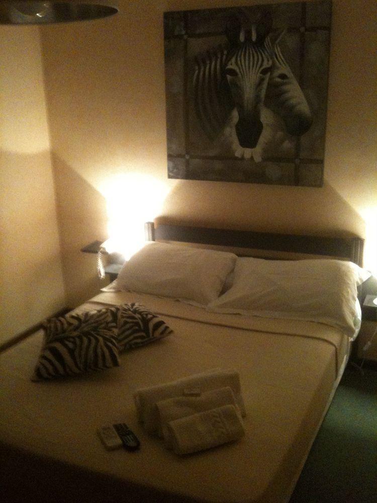 Hotel L'Eau Des Collines มาร์กเซย ภายนอก รูปภาพ